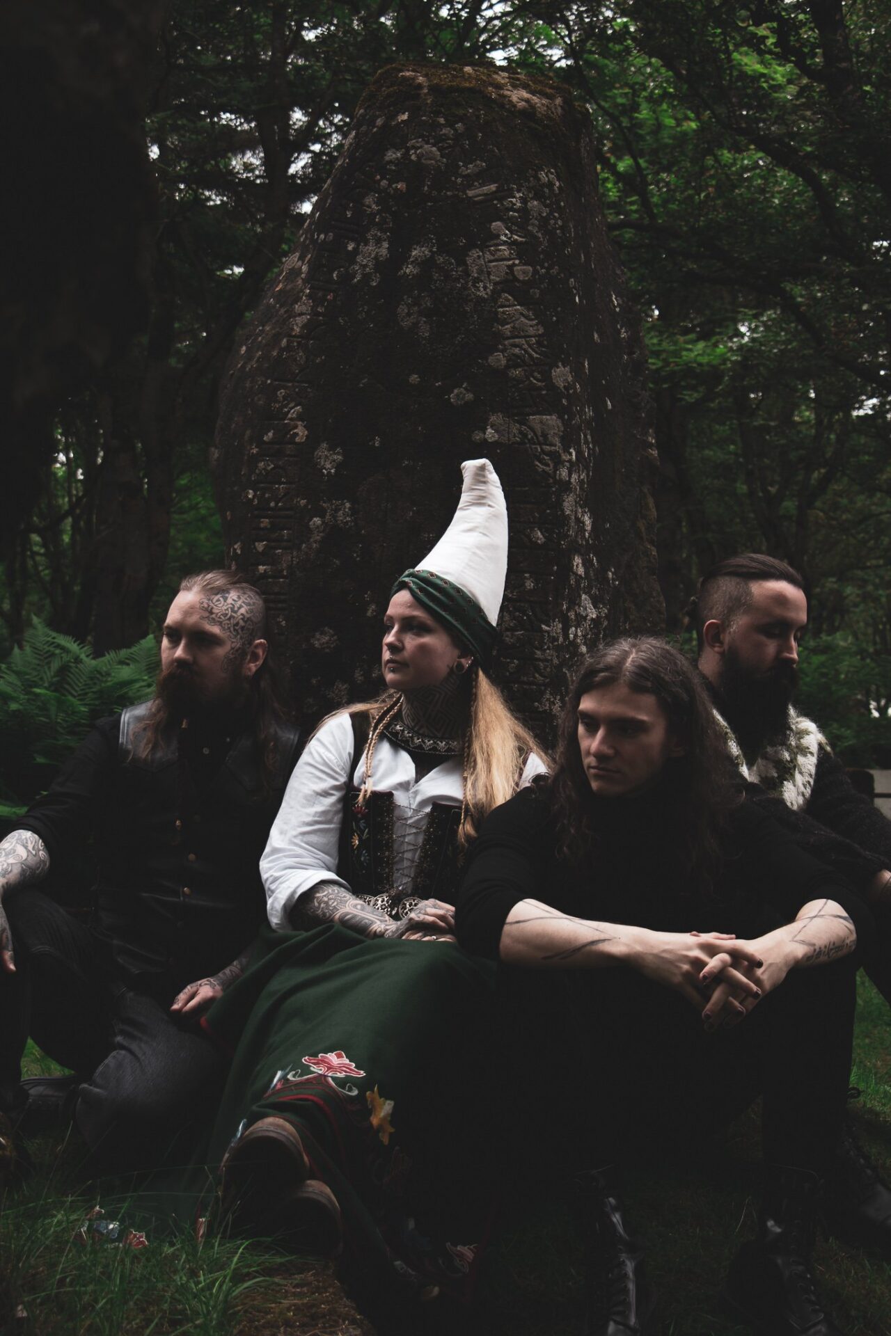 Season Of Mist signs VÉVAKI and releases a new song and video 'Jötnablót'