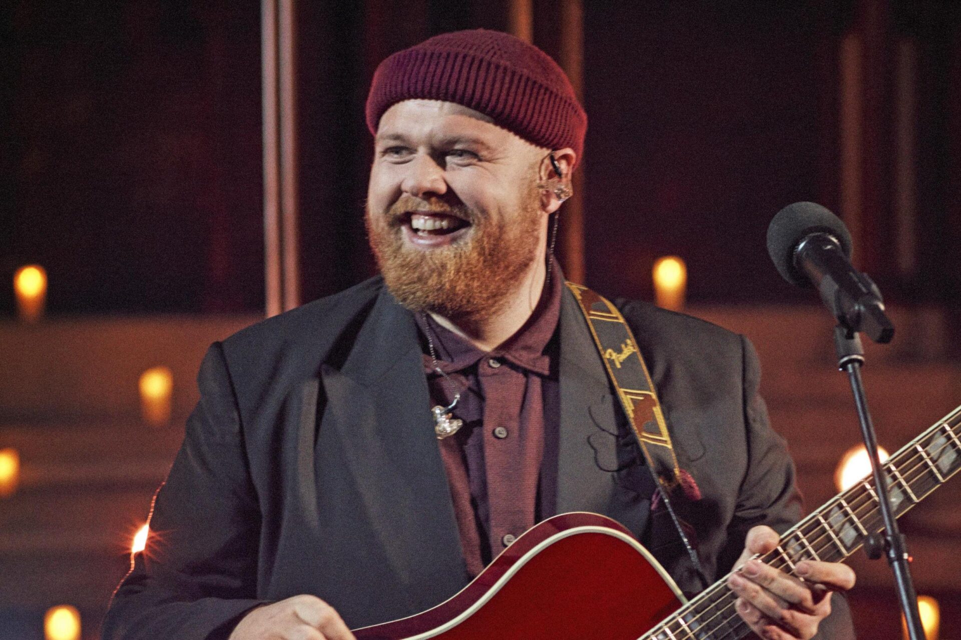 Tom Walker has released a new song called "Serotonin," which comes with a stunning video.