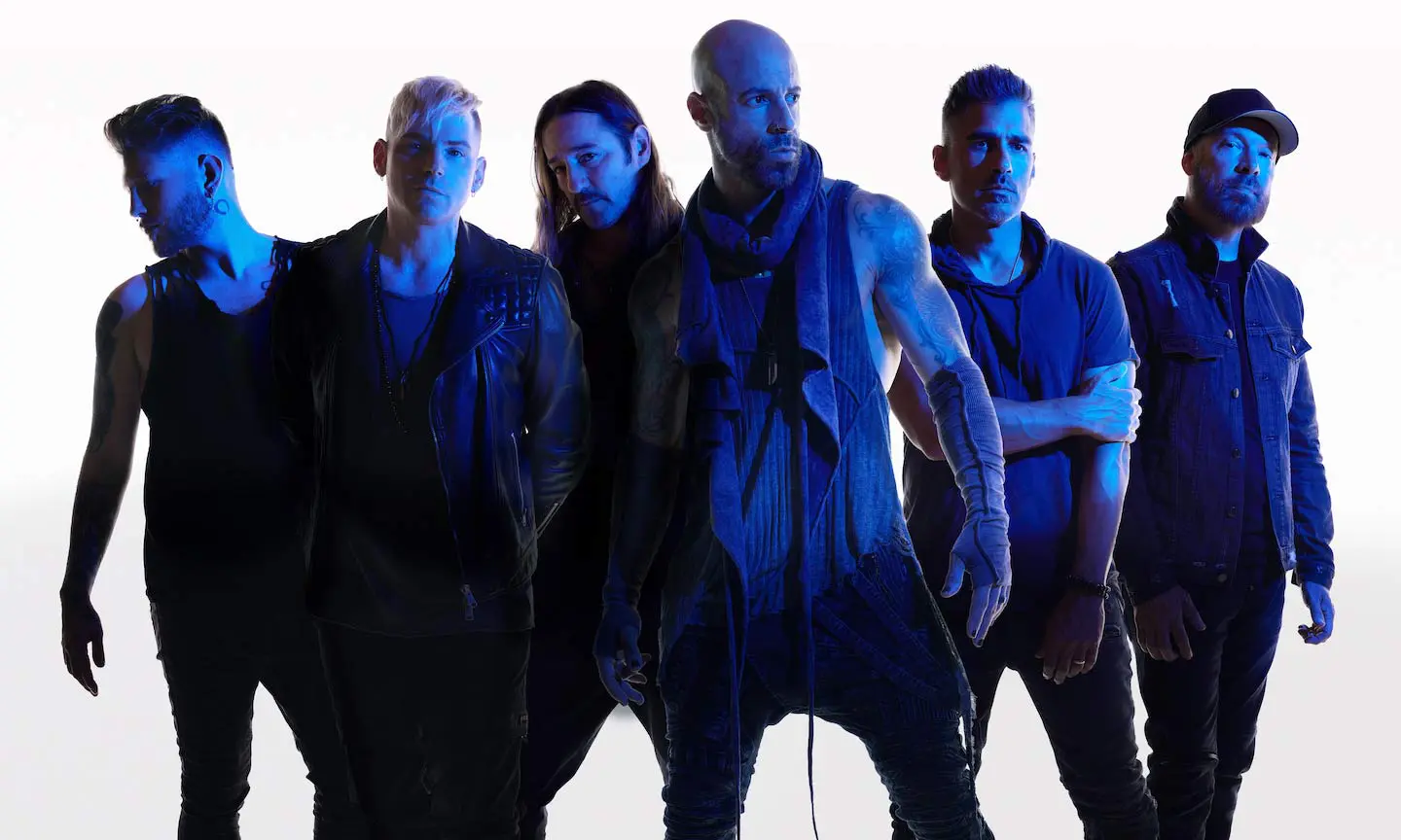 "Daughtry's Emotional Return: 'Artificial' Single Out Now"