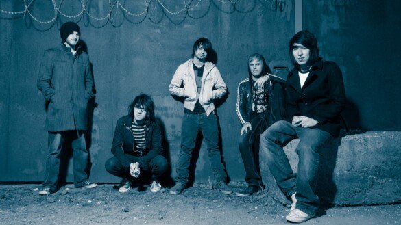 How Does It Feel by Elliot Minor: Review