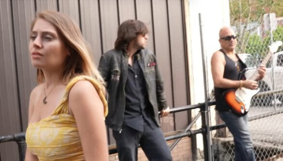 Pourquoi? C’est L’Amour! By La Need Machine: Album Review