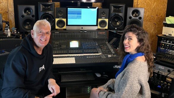 FUTURISTIC by Baltic Jazz Recordings Feat. Maevey & Mama Terra: Review