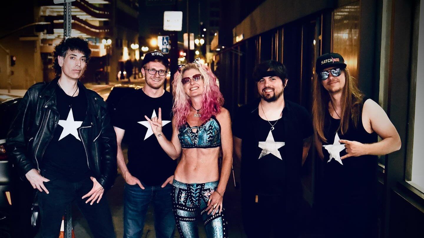 Exclusive Interview with Trashy Annie