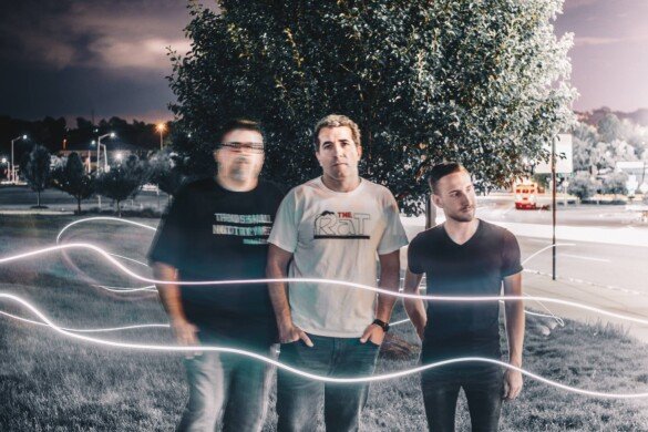 Don't You Believe Me Baby by Elsewhere: Review