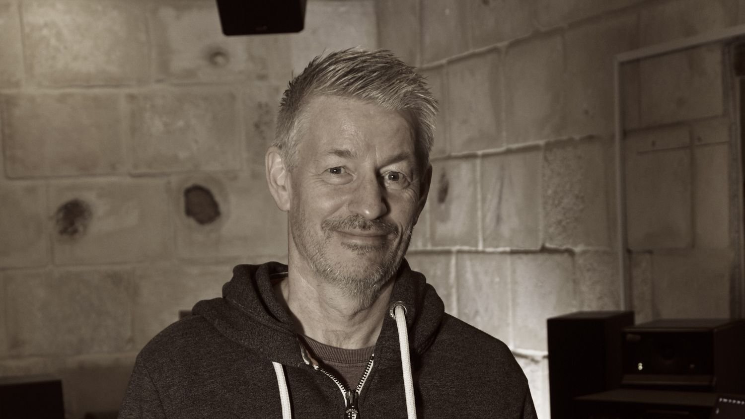 You’re My Breath Feat. canifallasleepnow by Paul Frazer Clarke: Review