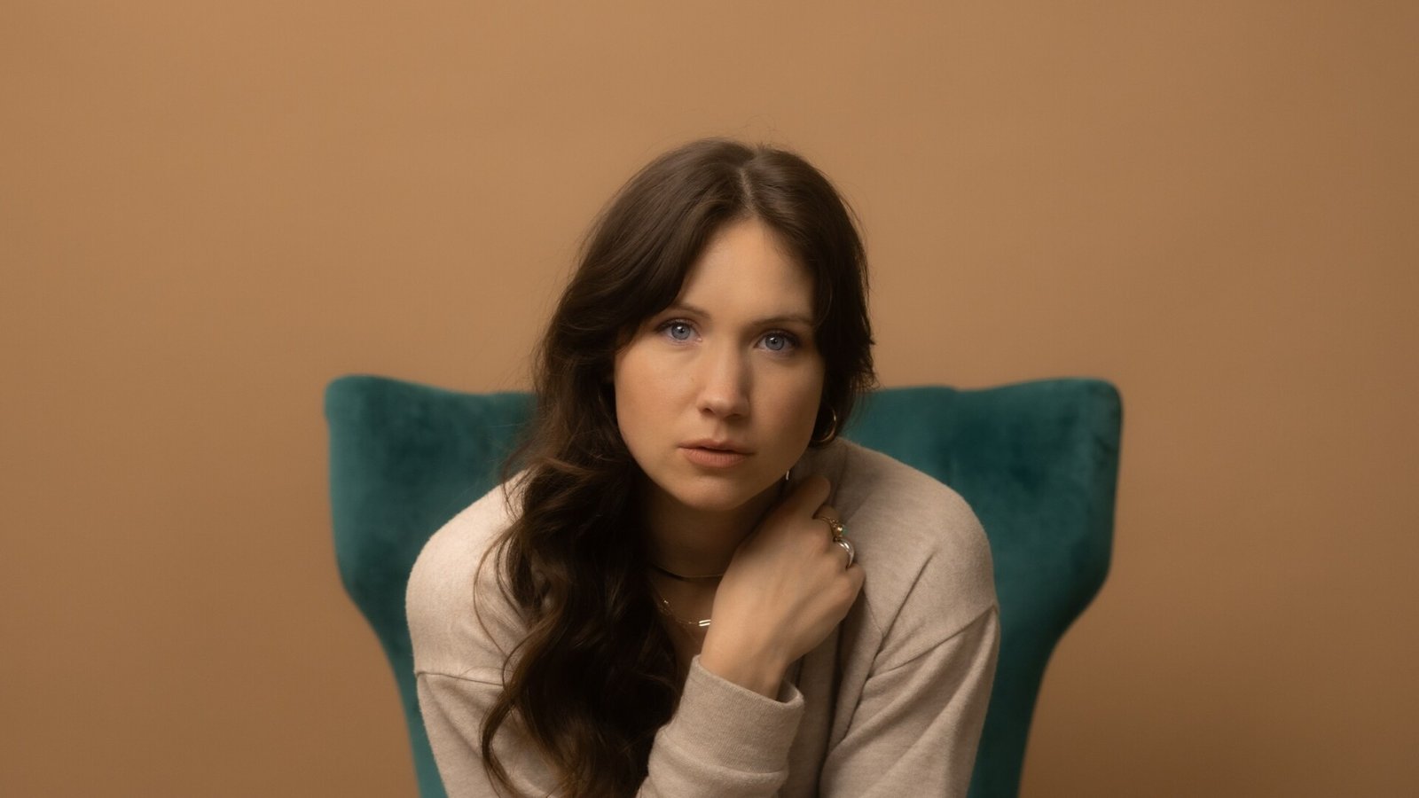 It’s kind of a mess in here by Frankie Orella: EP Review