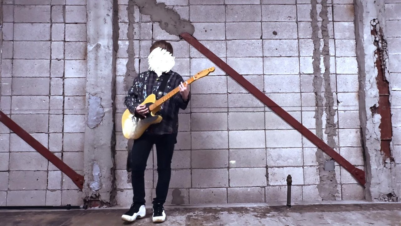 what r u waiting 4? by sammy. /REVERSIES: Review