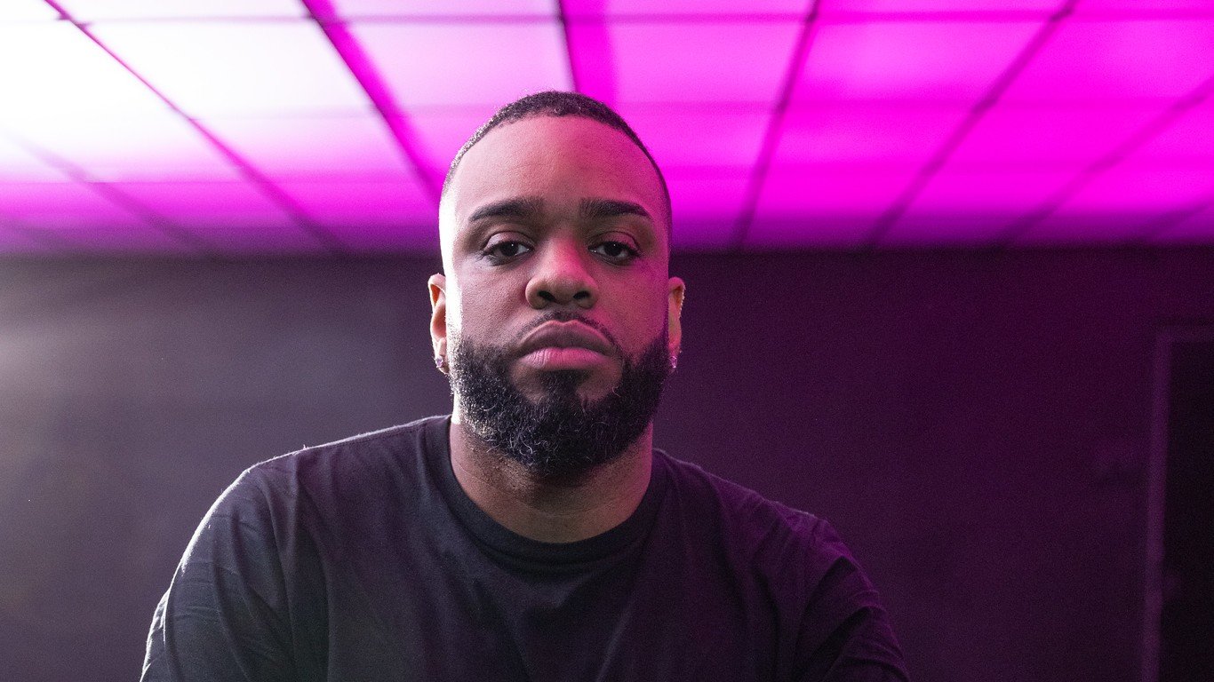 Red Stars by Trav B Ryan: Review