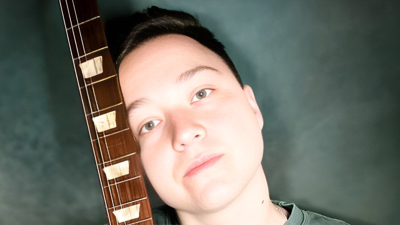 Shadowland by Erro: Album Review