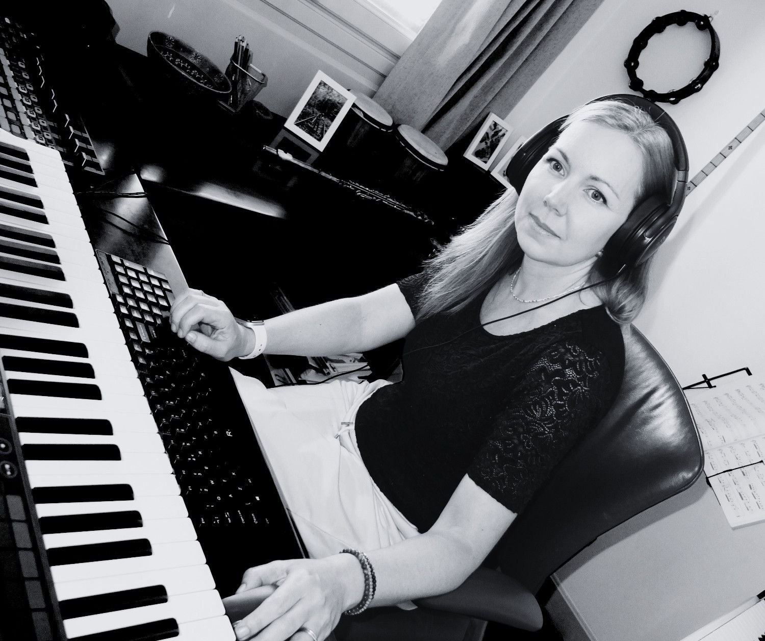 Wanderlust by LUISA: Album Review