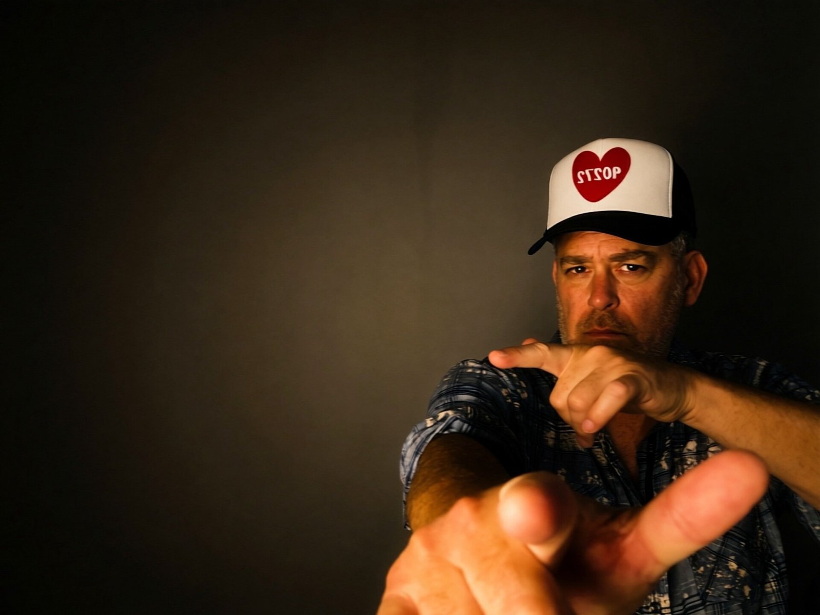 Echo in the Dust by VANNGO: Review