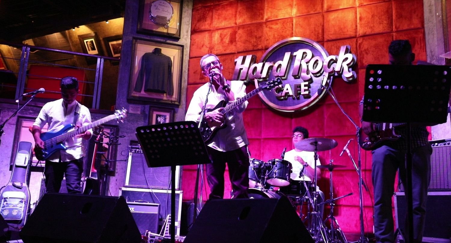 I LIKE GREEN EYES TOO by Music UnLtd. & Milin: Review