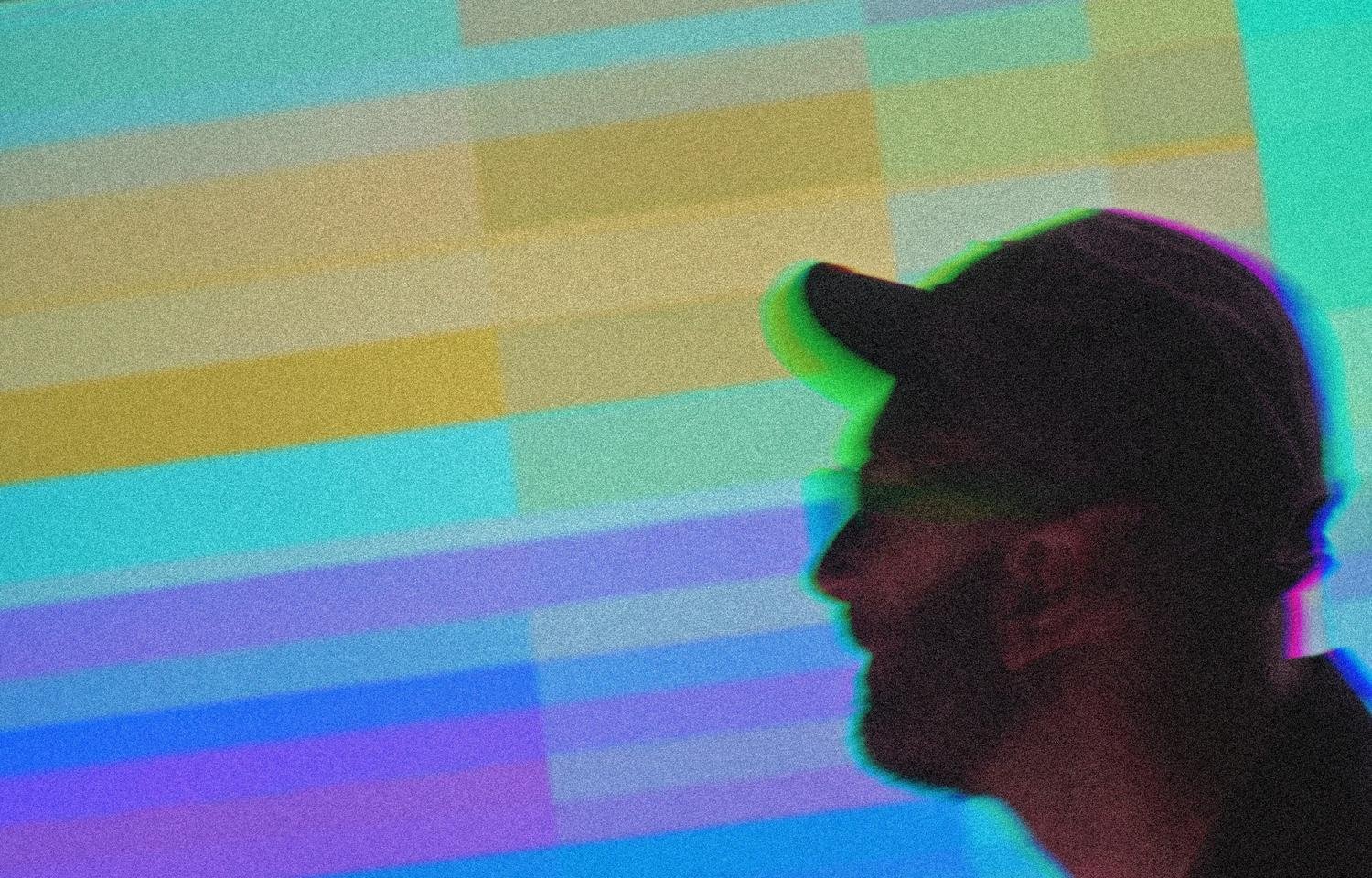 Quasi-Human[e] by Komok: Review