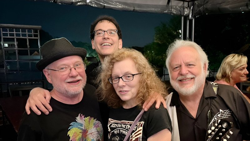 STRETCH MY PLUM BY BLACKFOOT DAISY: REVIEW