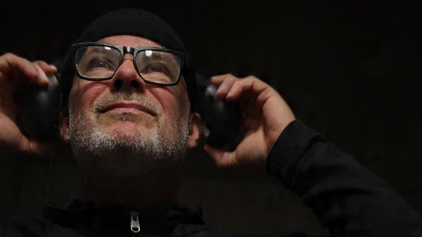 Virtual Dream by Robert Silvester: Review