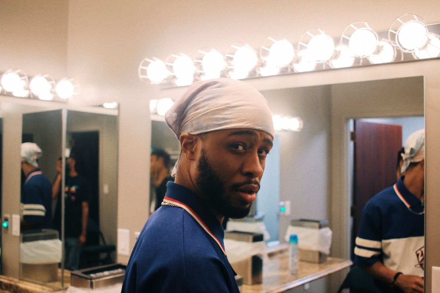 HOLIDAZE BY MIKO X: REVIEW