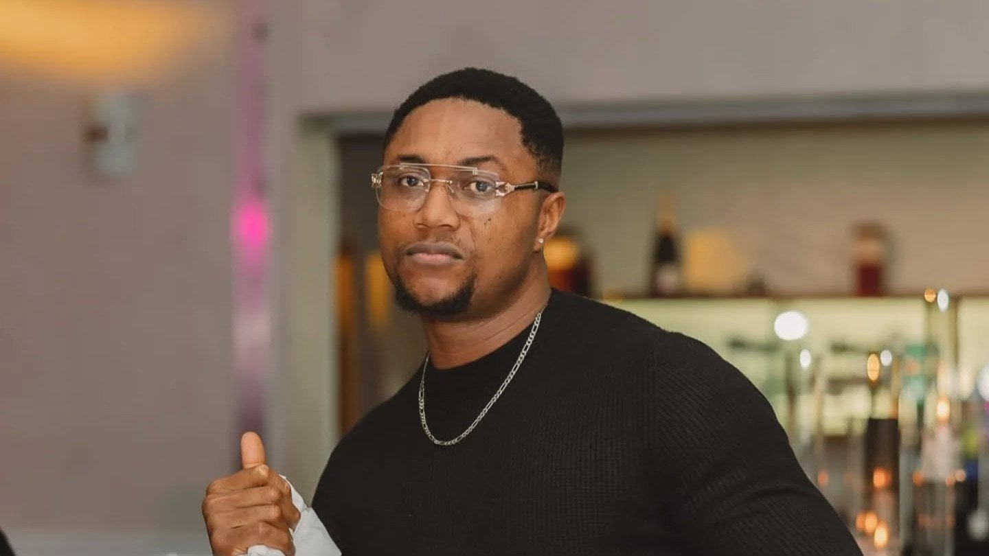 AFRICA Part 2 by Keny Whyt: Review