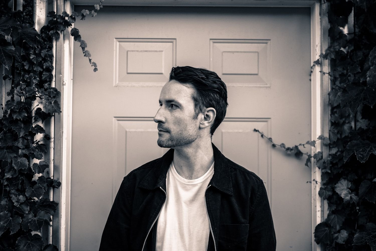 Alex Lakusta by Island Ghosts: Album Review