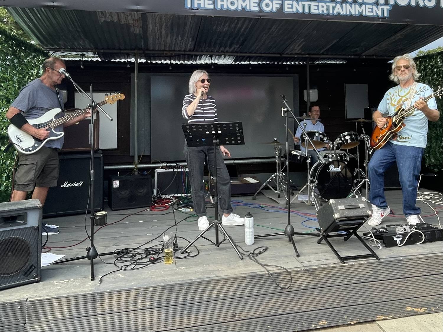 TELLING STORIES BY ALLEY (THE BAND): REVIEW