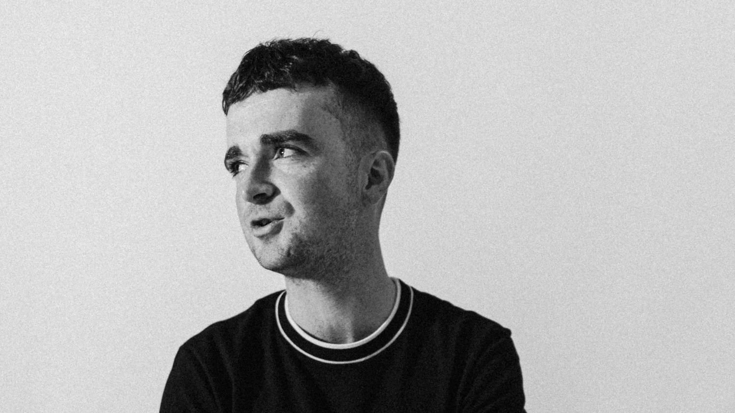 Alone In Sydney by Robin Brown: Review