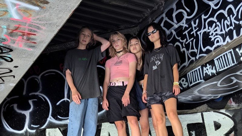 The Richest Witches of the West by Petrichor: Review